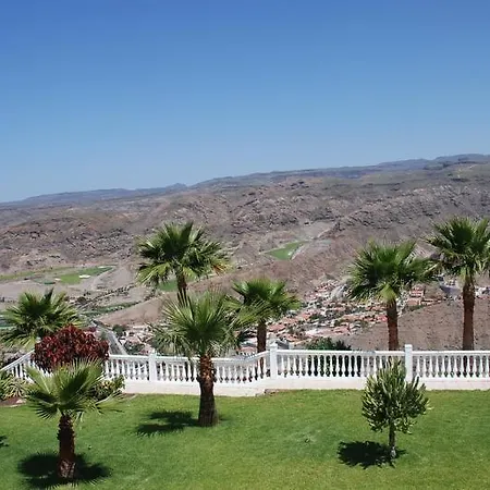 Timanfaya Puerto Rico (Gran Canaria)